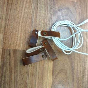 20 leather cord wrap holders